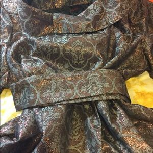 Ashro’s Women Bronze/Gray Floral-Pattern Coat Sz22